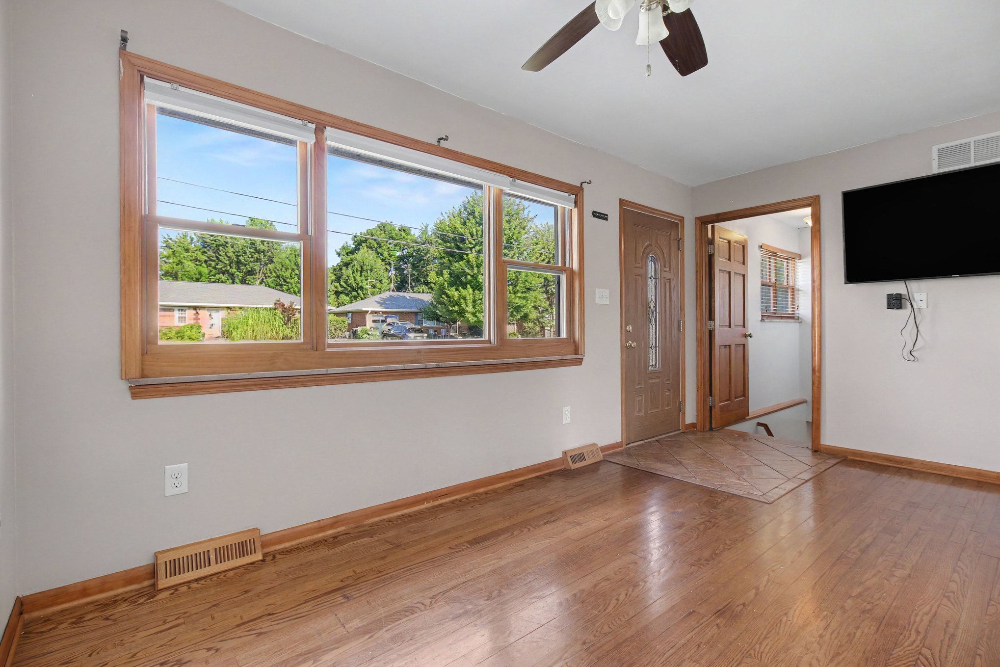 811 Kenridge Dr. property photo 5