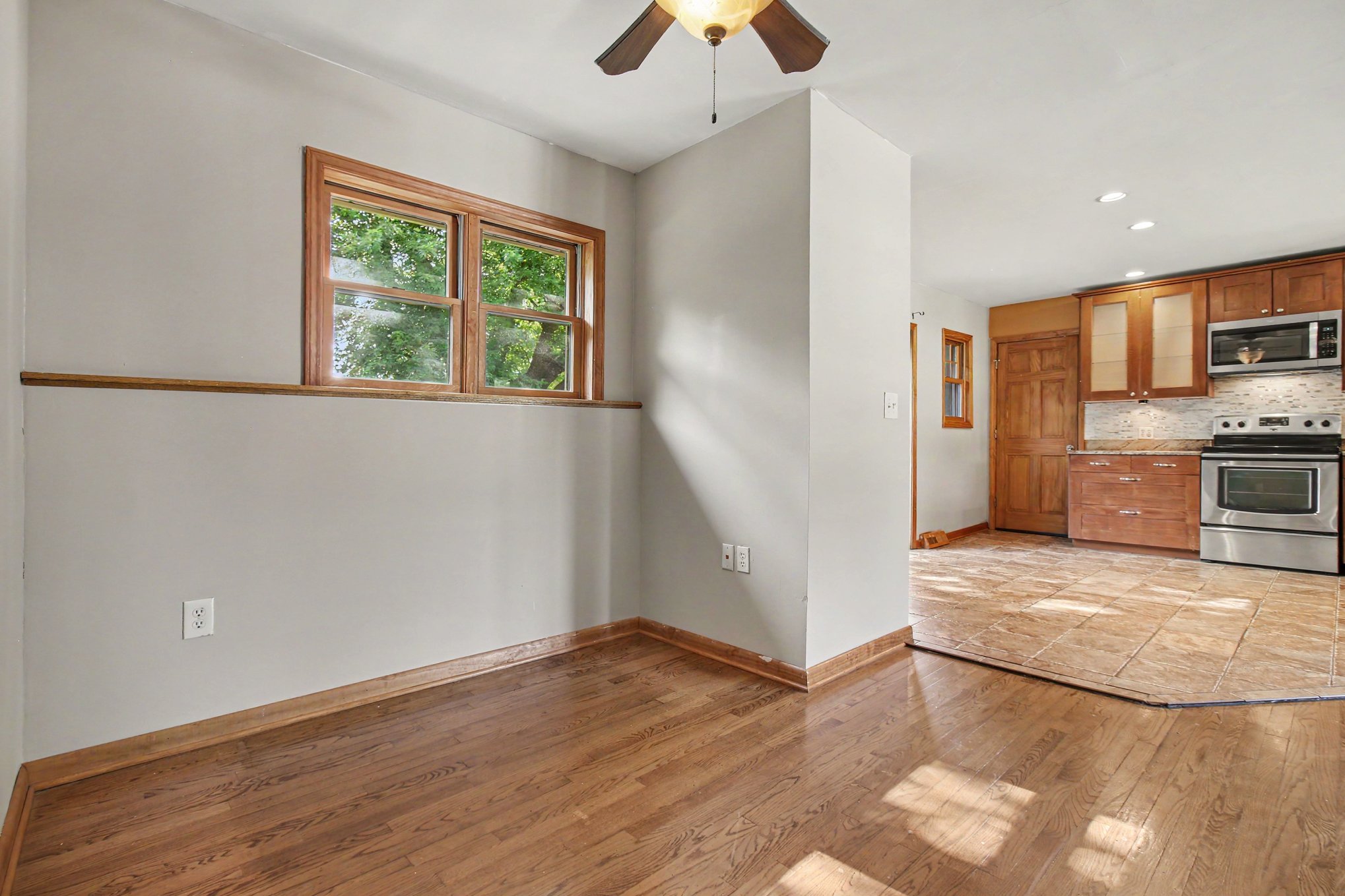 811 Kenridge Dr. property photo 8