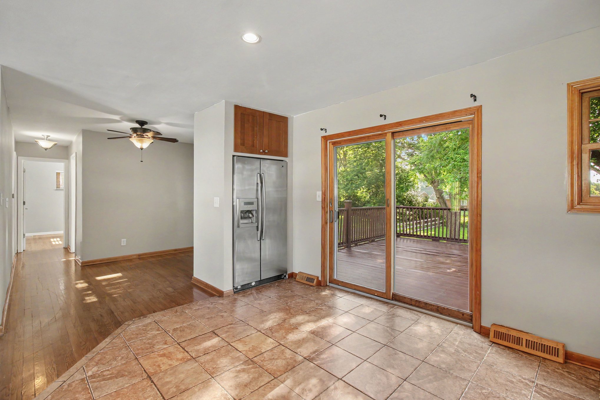 811 Kenridge Dr. property photo 11