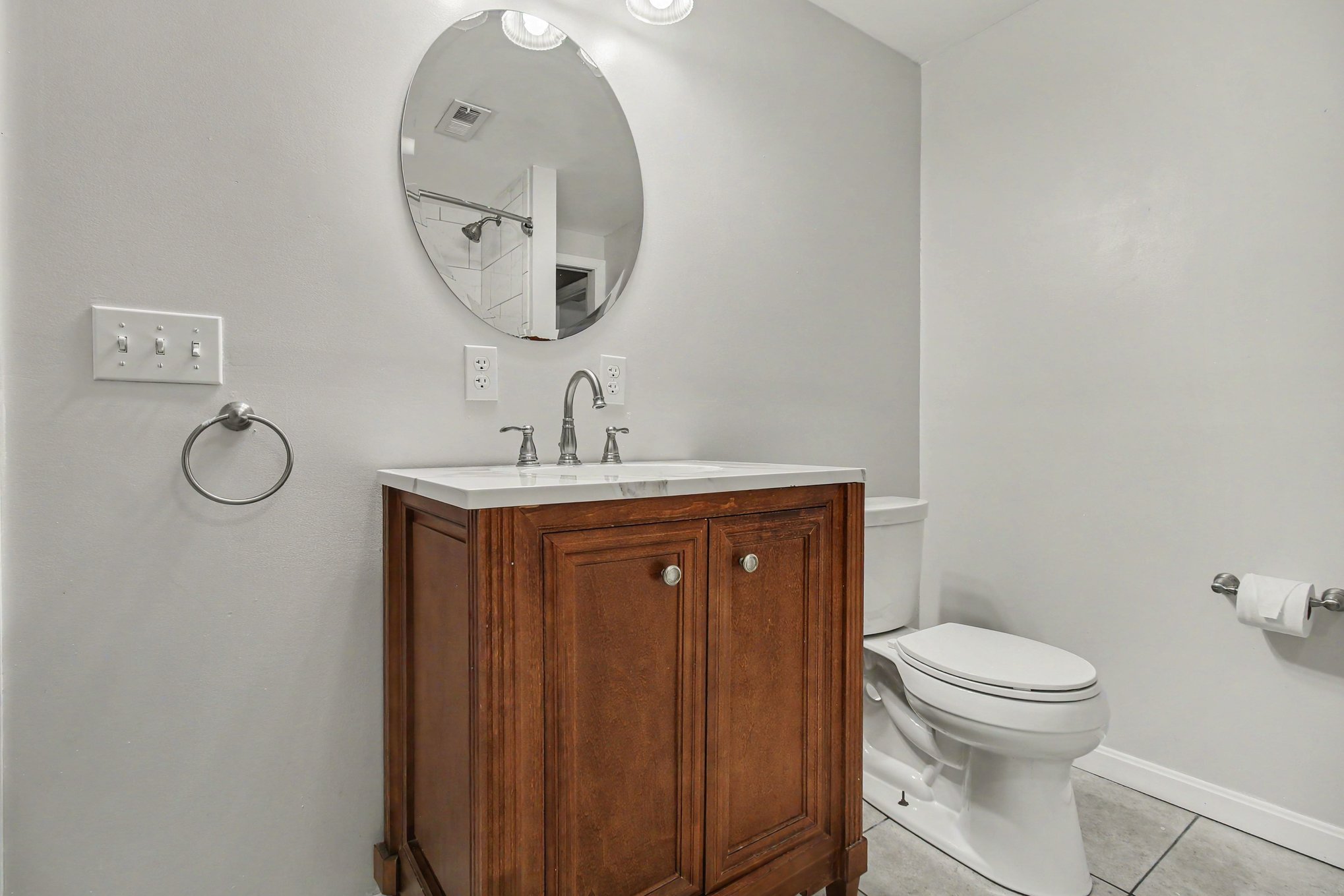 811 Kenridge Dr. property photo 12