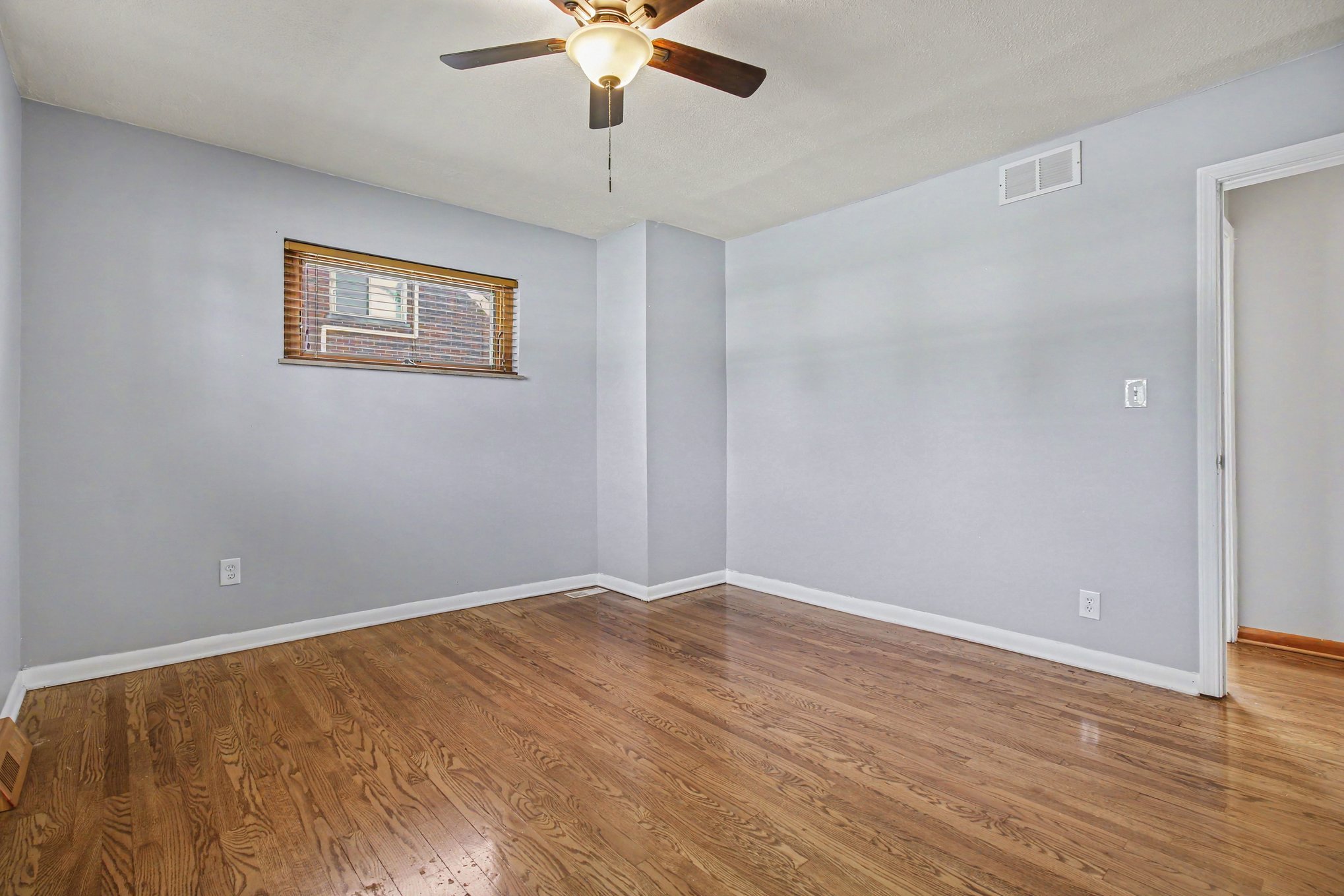 811 Kenridge Dr. property photo 16