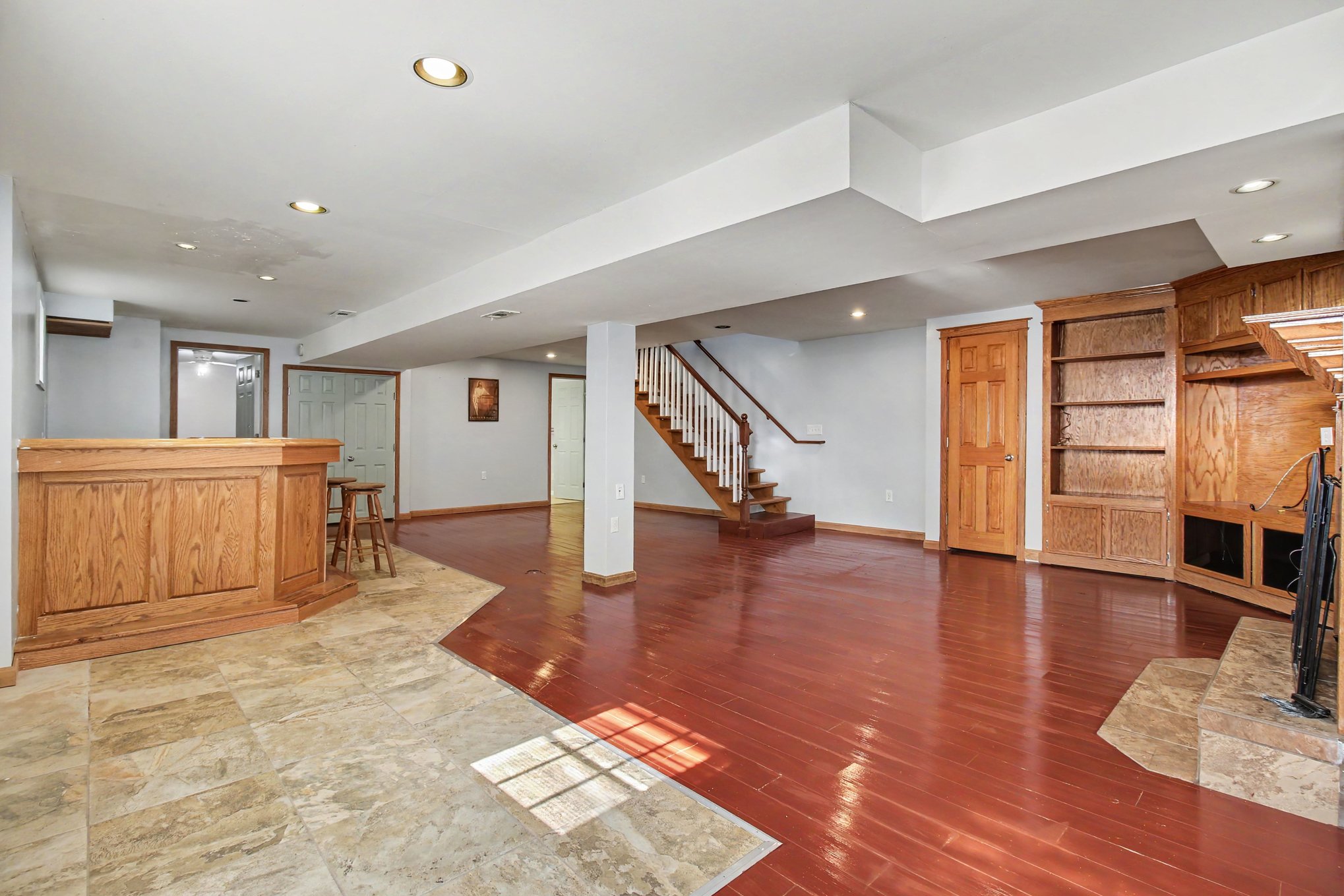 811 Kenridge Dr. property photo 21