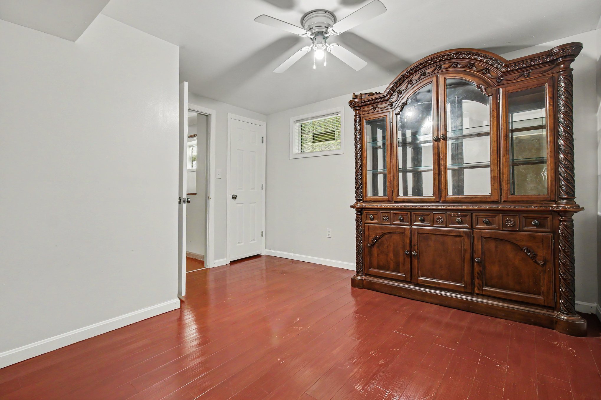 811 Kenridge Dr. property photo 23